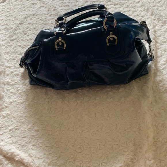 Coach Bag! - Picture 4 of 7